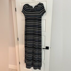 White House Black Market Black and White Sheath Maxi Dress